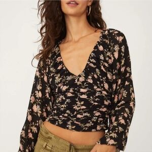 Free People New Final Rose Blouse lkng‎ puff sleeve sz Small NWT
